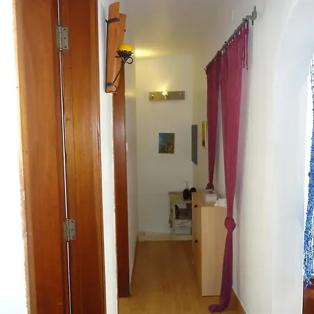 ホステル Arte 7 アルカンタリーリャ