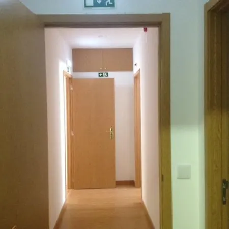 Arte 7 Albergue Alcantarilha